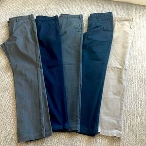 Boundle of Uniqlo Slim Fit Chino Pants! Like new! W33 L34